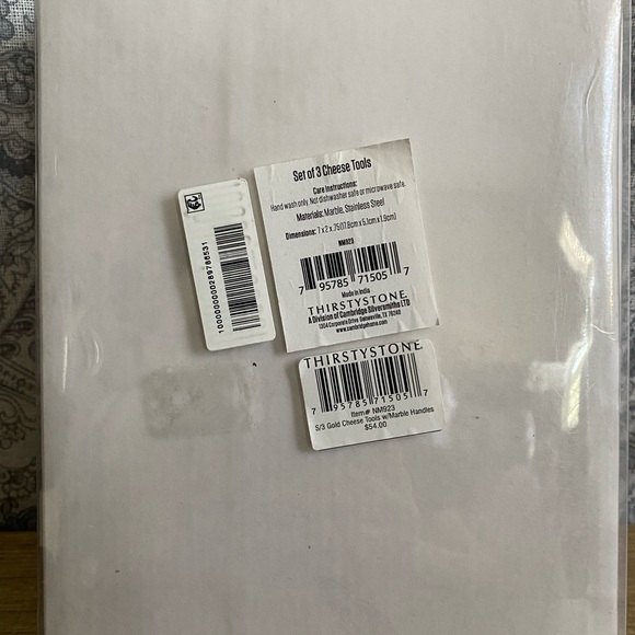 THIRSTYSTONE
Gold Cheese Tools with Handles Set, 3 Pieces - Picture 5 of 5